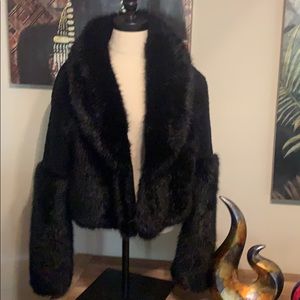 H& M Faux Fur boxer jacket